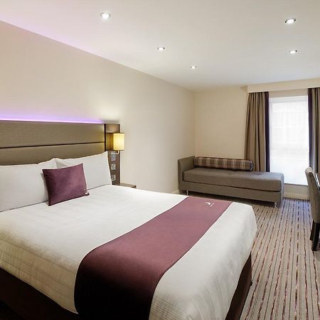 Premier Inn Premier Inn Douglas, Isle Of Man Exterior photo