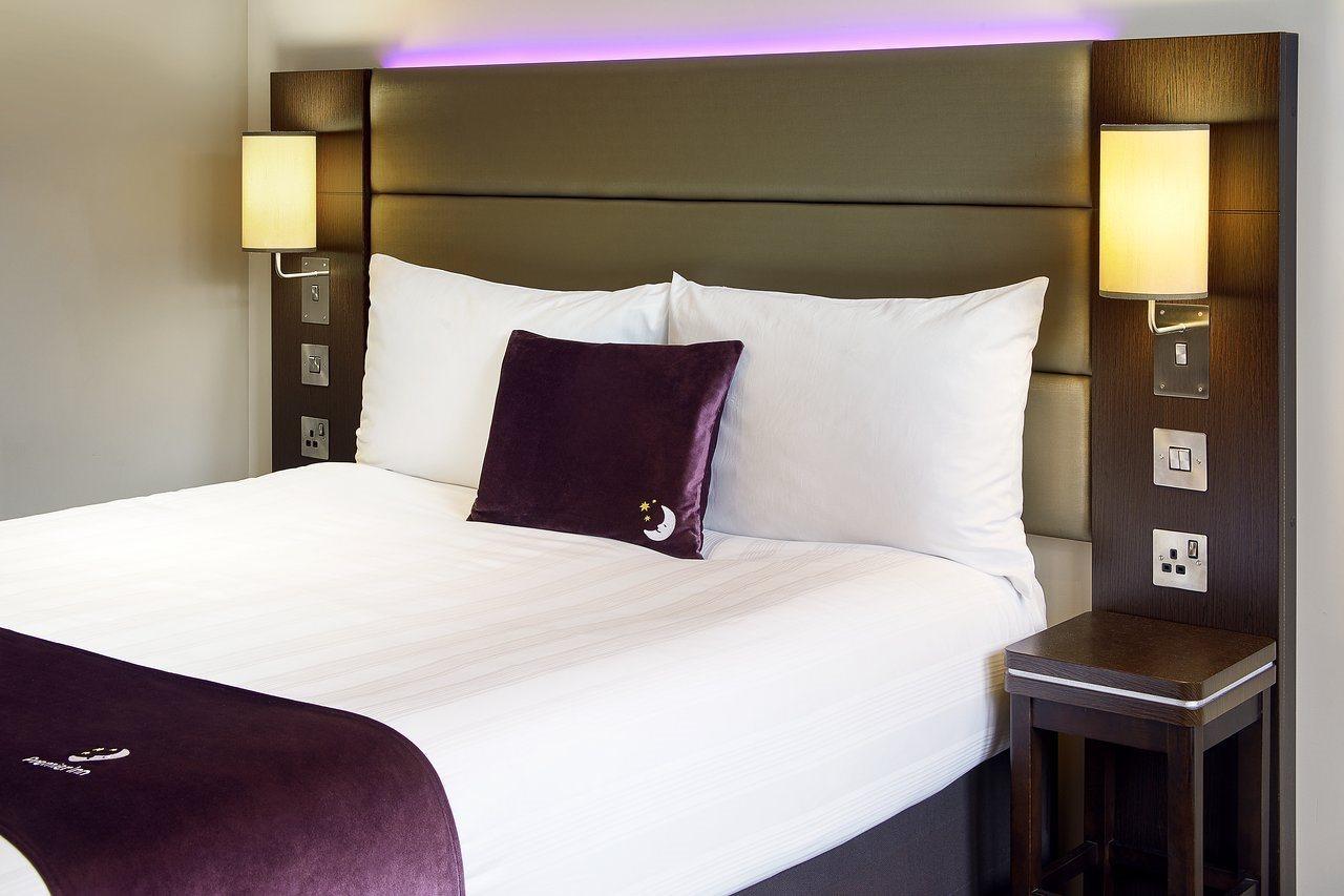 Premier Inn Premier Inn Douglas, Isle Of Man Exterior photo
